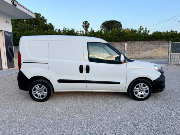 Fiat Doblo 1.3 MJT Cargo Lamierato SX 3 Posti Autocarro - Foto 10