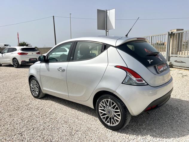 Lancia Ypsilon 1.2 5 porte - Foto 7