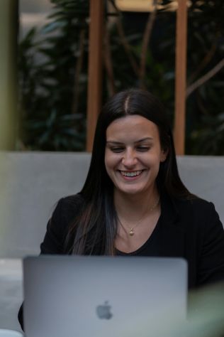 Impiegata al supporto del Marketing e assistenza Clienti