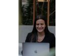 Impiegata al supporto del Marketing e assistenza Clienti