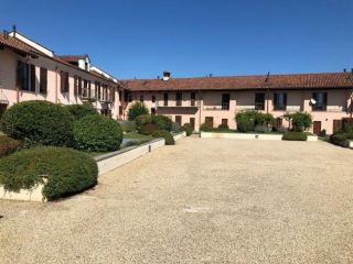 Rivalta di Torino – Borgata Doirone: il fascino della cascina, il comfort d &hellip;