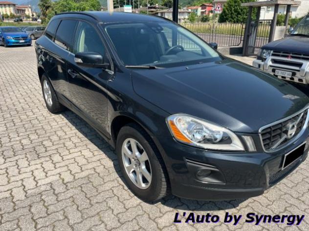 VOLVO XC60 2.4 D 163 CV AWD Geartronic Summum rif. 23821497 - Foto 2