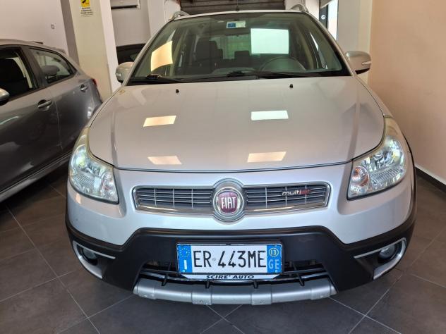 Fiat Sedici 2.0 MJT 16V DPF 4x4 Emotion - Foto 2
