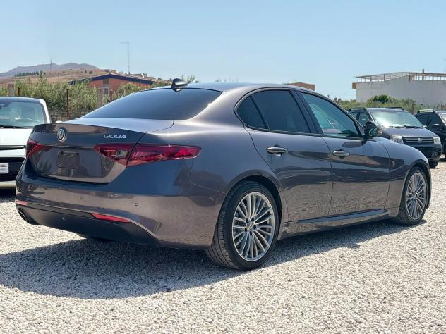Alfa Romeo Giulia 2.2 Turbodiesel 136 CV - Foto 6