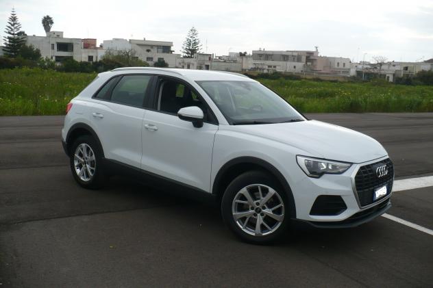 Audi Q3 35 TDI S tronic Business Advanced - Foto 9