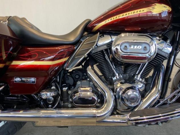 HARLEY-DAVIDSON CVO Street Glide 110 rif. 24016762 - Foto 10