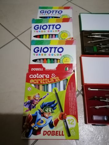 cancelleria varia - Foto 2