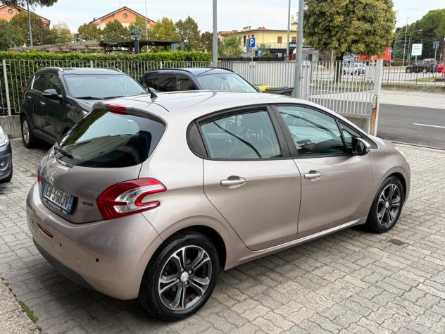Peugeot 208 1.4 VTi 95 CV 5p. GPL Allure - Foto 5
