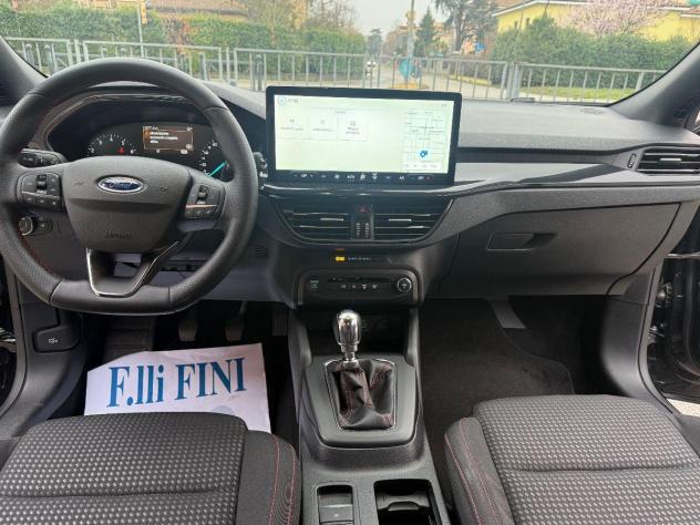 FORD - Focus Station Wagon - Focus 1.0 HYBRID EcoBoost 125CV SW ST Line - Foto 4