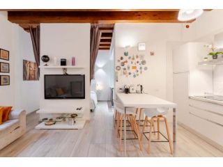 Apartment in Via Nicolò Canelles, Cagliari for 35 m²