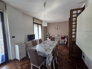 Cuneo 2: Ampio appartamento con garage