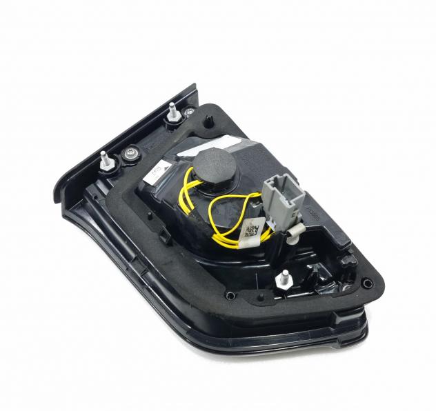 STOP POSTERIORE DESTRO INTEGRATO NEL PORTELLO JEEP Compass Serie 05348355800 (16) - Foto 12