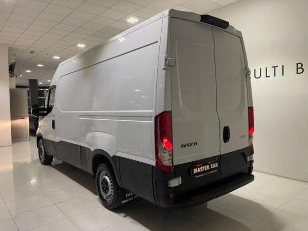 IVECO Daily 35-120 - Foto 2