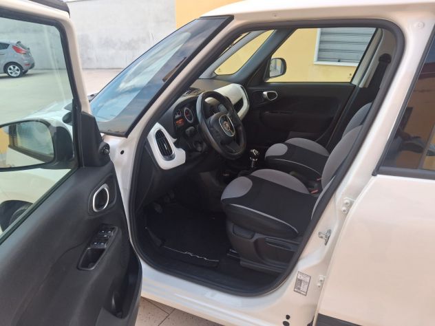 Fiat 500L 1.6 Mjt Lounge - Foto 6