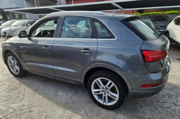 Audi Q3 2.0 TDI 150 CV quattro Business - Foto 4
