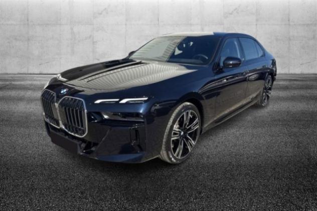 BMW 740 d xDrive Msport rif. 24211454