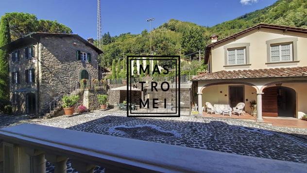 VILLA di 15 vani e di 800 mq (BAGNI DI LUCCA) rif. 3468 - Foto 2