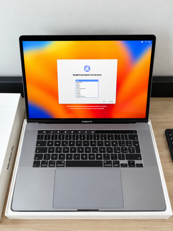 MacBook Pro 15" Retina i7 16GB/256GB con scatola - Foto 3