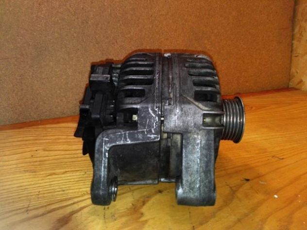 Alternatore Bosch seminuovo per Opel Zafira A e altri motori - Foto 2
