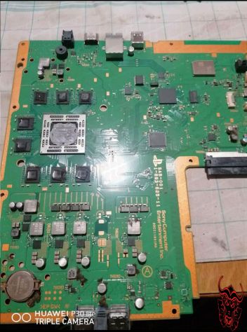 RIPARAZIONE PLAYSTATION 3/4/5 - Foto 10