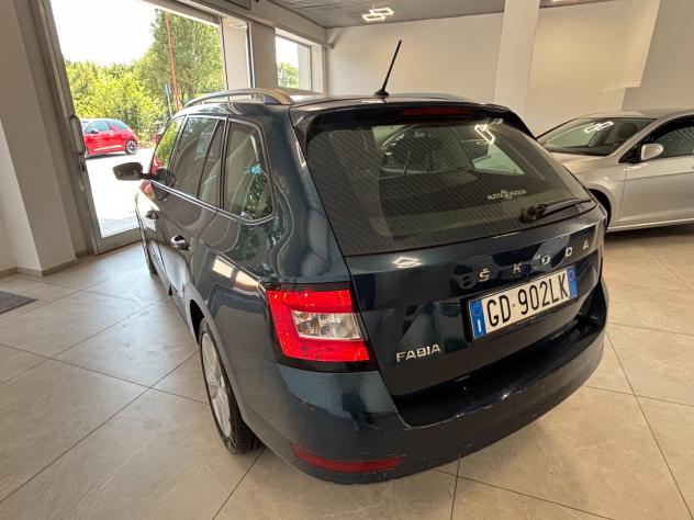 Skoda Fabia 1.0 TSI Wagon Design Edition - Foto 4