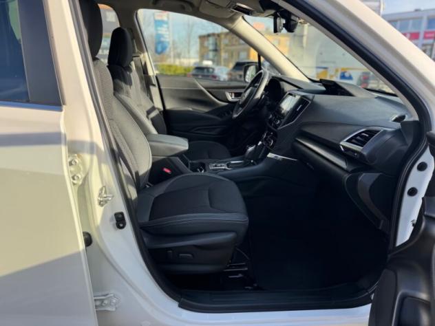 SUBARU Forester 5ª serie Forester 2.0 e-Boxer MHEV CVT Lineartronic 4dventure - Foto 8