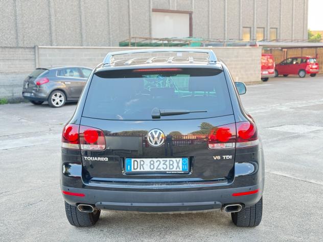Volkswagen Touareg 3.0/240CV V6 TDI DPF Dakar - Foto 6