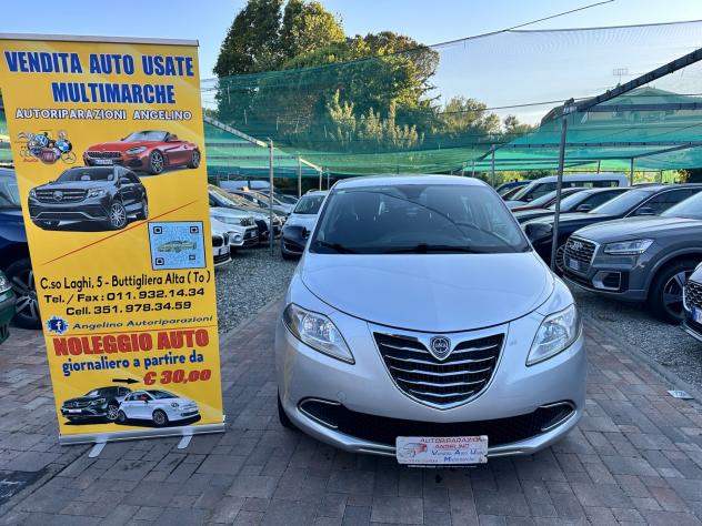 Lancia Ypsilon 1.2 69 CV 5 porte GPL Ecochic Gold - Foto 3