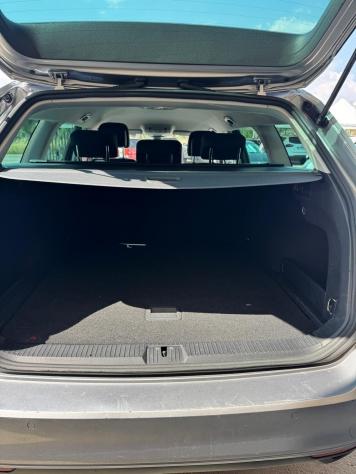 Volkswagen Passat Variant 2.0 TDI EVO Business 150cv 110kw - Foto 10