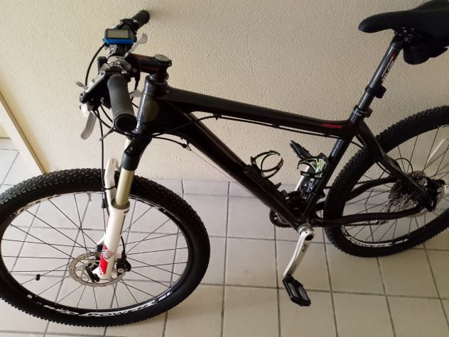MOUNTAIN BIKE IN CARBONIO SHIMANO XT - Foto 3