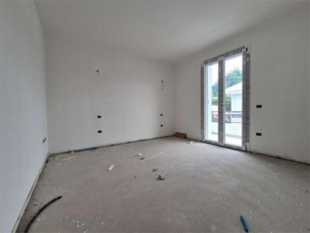 V005396 - ESCLUSIVO QUADRILOCALE CON TERRAZZO ABITABILE E GARAGE DOPPIO ! - Foto 10