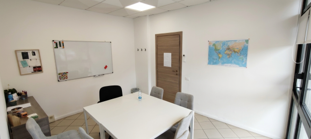 Studio Ufficio con vetrina 15 mq - Utenze Incluse - Foto 2