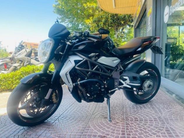MV AGUSTA Brutale 990 R TUTTO INCLUSO ANCHE PASSAGGIO! MINI RATE rif. 24054638 - Foto 2