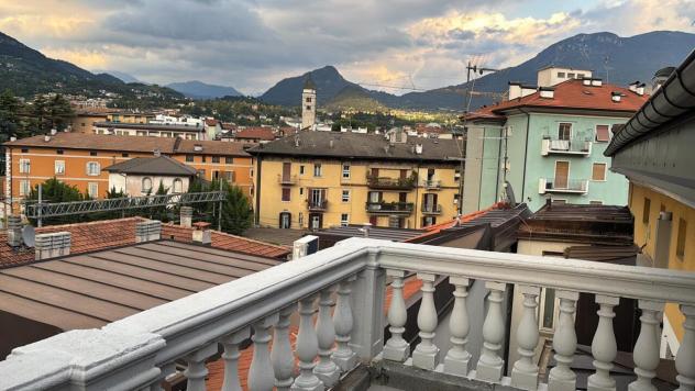 Stanza in appartamento in affitto a Trento