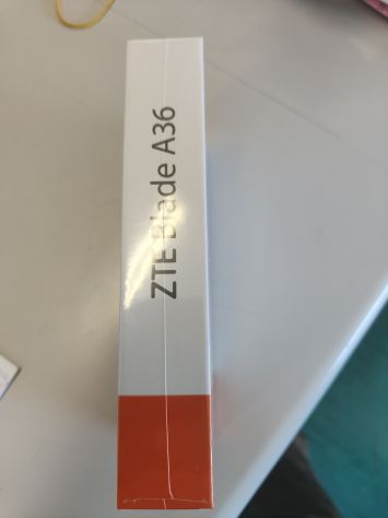VENDO SMARTPHONE  ZTE A36 NUOVO ANCORA INCELLOFANATO - Foto 2