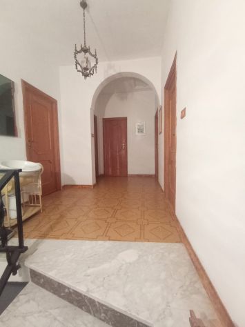 Casa indipendente su due piani - Foto 4