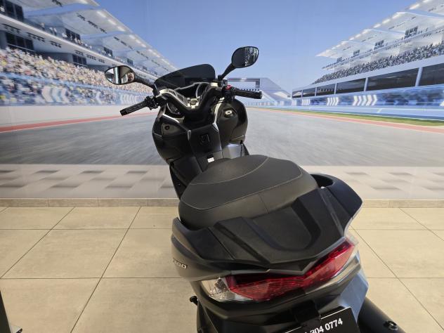Kawasaki J300 06/2017 - Km 10800 - Foto 9