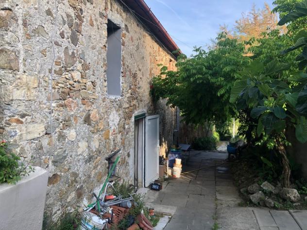 Rustico in vendita a Sarzana