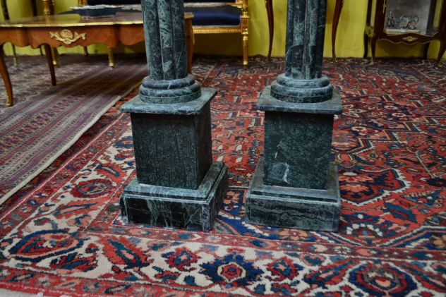 Coppia di colonne-piedistalli in marmo verde - Foto 4