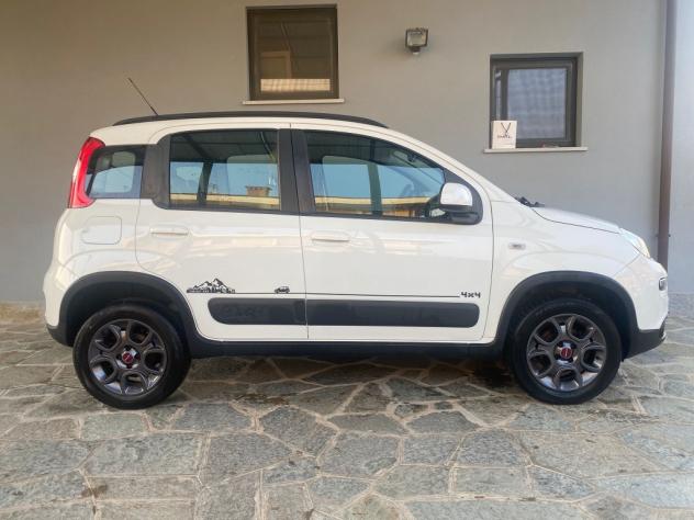 Fiat Panda 4x4 Panda 0.9 t.air turbo 4x4 85cv E6 - Foto 6