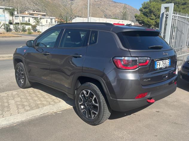 Jeep Compass 2.0 Multijet II 170 aut. 4WD Trailhaw - Foto 8