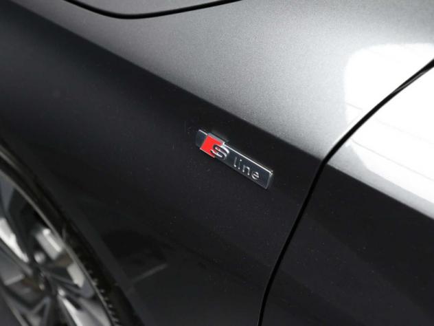 AUDI A3 4ª serie A3 SPB 30 TDI S tronic S line edition - Foto 10