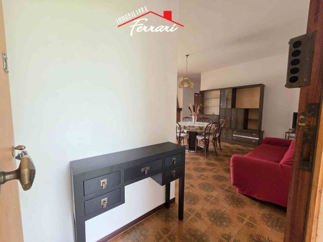🏡 MONTESE – ZONA PISCINA | LA TRANQUILLITÀ CHE CERCHI, CON IL PAESE A PORTATA D - Foto 7
