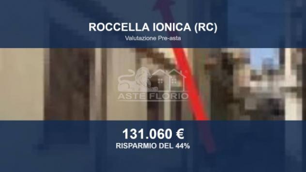 Immobile in asta di 472 m² con più di 5 locali in vendita a Roccella Ionica