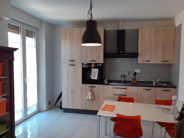 Camera singola con bagno in condivisione altra singola-Libera dal 1 di ottobre - Foto 3