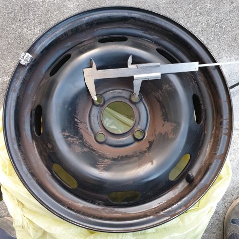4 CERCHI IN FERRO DA 15 POLLICI a 4 fori. - Foto 8