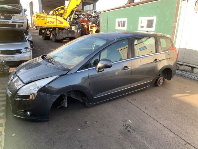 Ricambi Peugeot 5008 2011 1.6 hdi - Foto 4