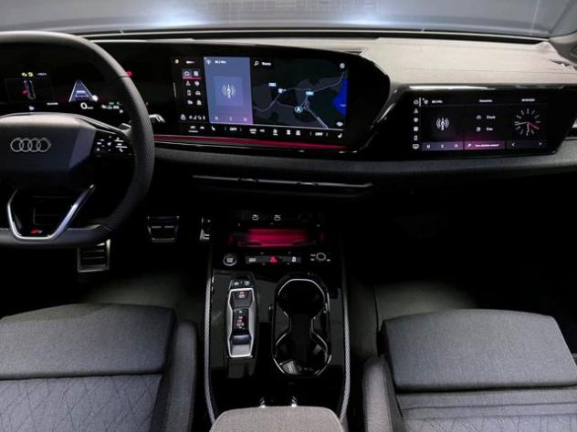 AUDI A5 Avant TDI 150 kW mHEV+ S tronic S Line edition rif. 23447020 - Foto 9