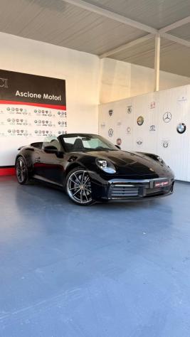 PORSCHE - 992 - Seleziona