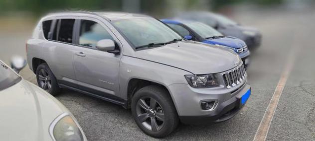 JEEP Compass 2.2 CRD North 2WD NAVI-PELLE-XENO!!! rif. 23914597 - Foto 2